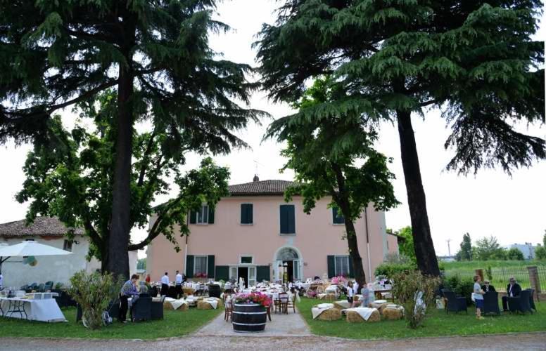 Locanda Corte Roveri Bologna Buitenkant foto